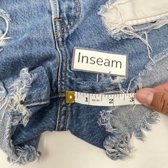 Levi's 501 100% Cotton Cutoff Extra Distressed Button Fly Shorts Women's 27 - Picture 11 of 11